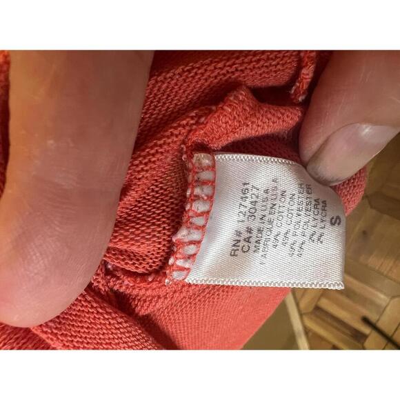 Wildfox Yacht Club Coral Distressed Hems Women's Sweater, Size Small - Picture 6 of 8